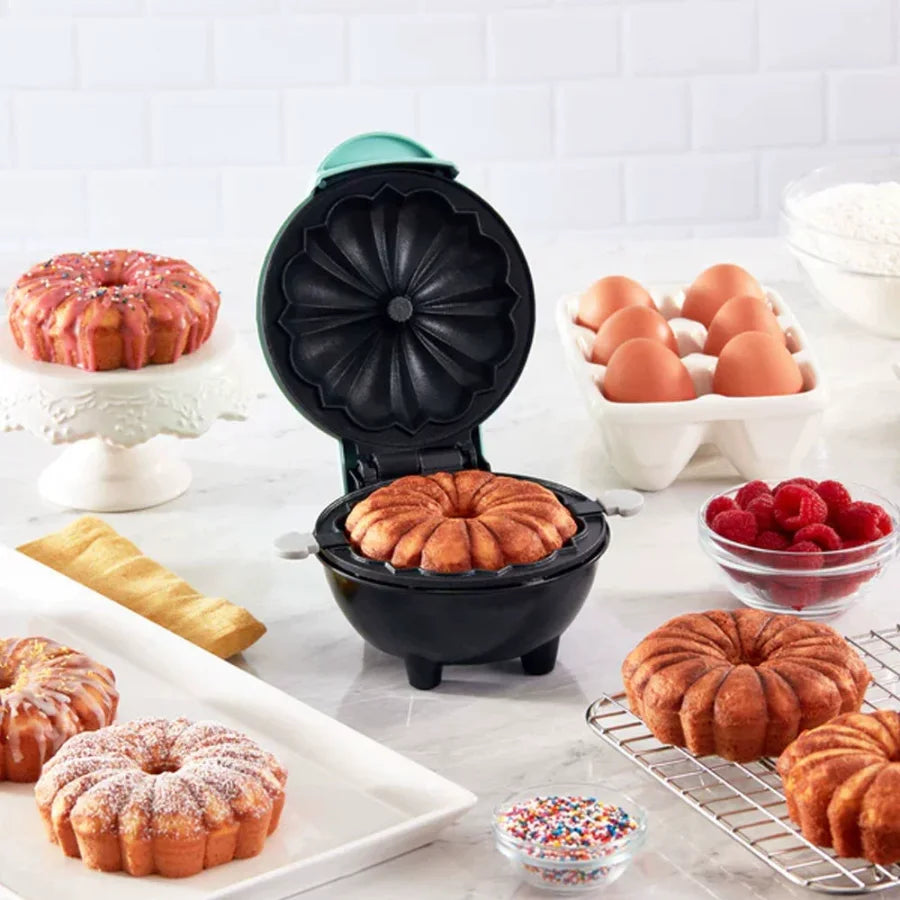 BRAZIL SHIP Mini Cake Machine Bundt Waffle Nonstick Surface Easy to Use and Wash Sweet DIY Cooking Confectionery