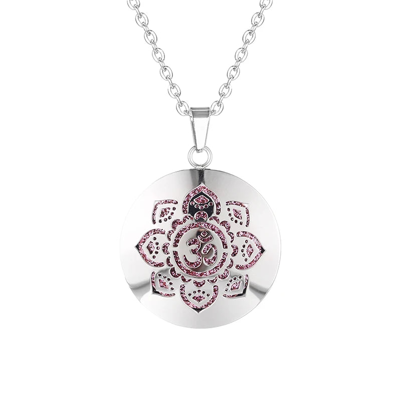 Women New Simple Aromatherapy Essential Oil Diffuser Locket  Perfume Necklace 316L Stainless Steel Locket with Felt Pads