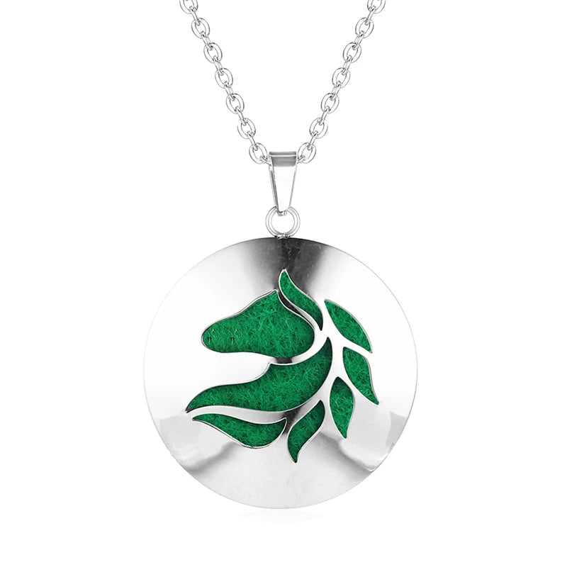 Women New Simple Aromatherapy Essential Oil Diffuser Locket  Perfume Necklace 316L Stainless Steel Locket with Felt Pads