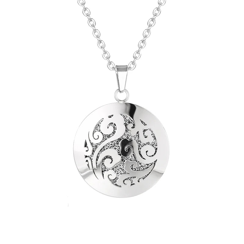 Women New Simple Aromatherapy Essential Oil Diffuser Locket  Perfume Necklace 316L Stainless Steel Locket with Felt Pads