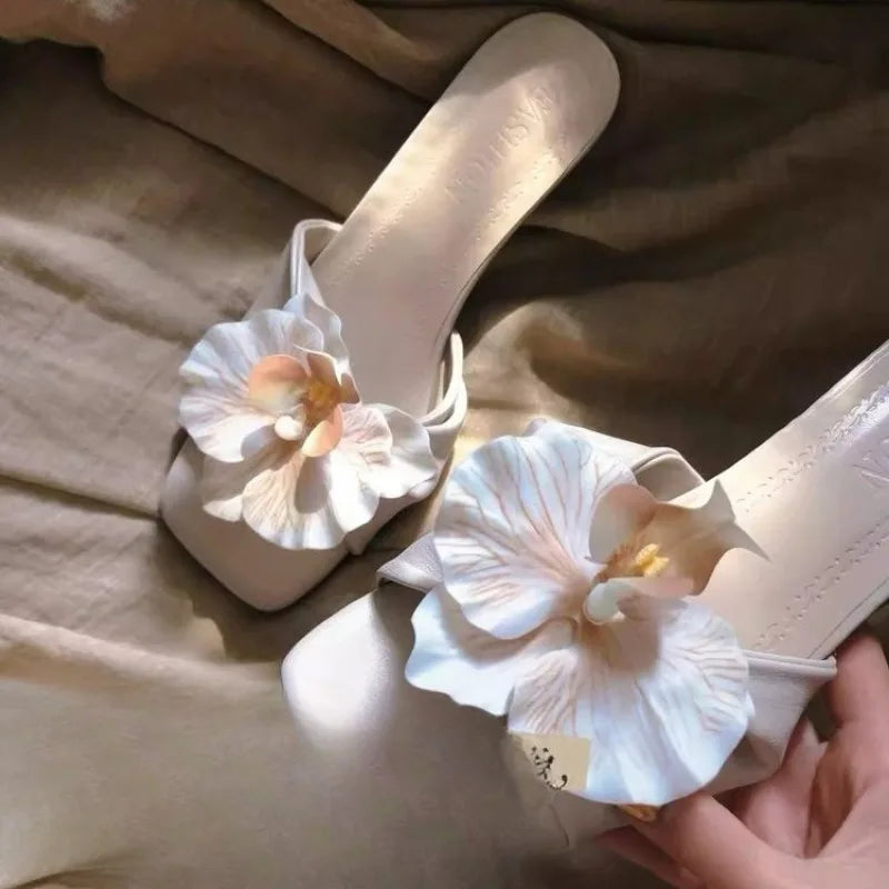 Brand Women Sandals 2025 Summer New Elegant Flowers Sandals Casual Fashionable Outer Wear High Heels Shoes Women Slides Women