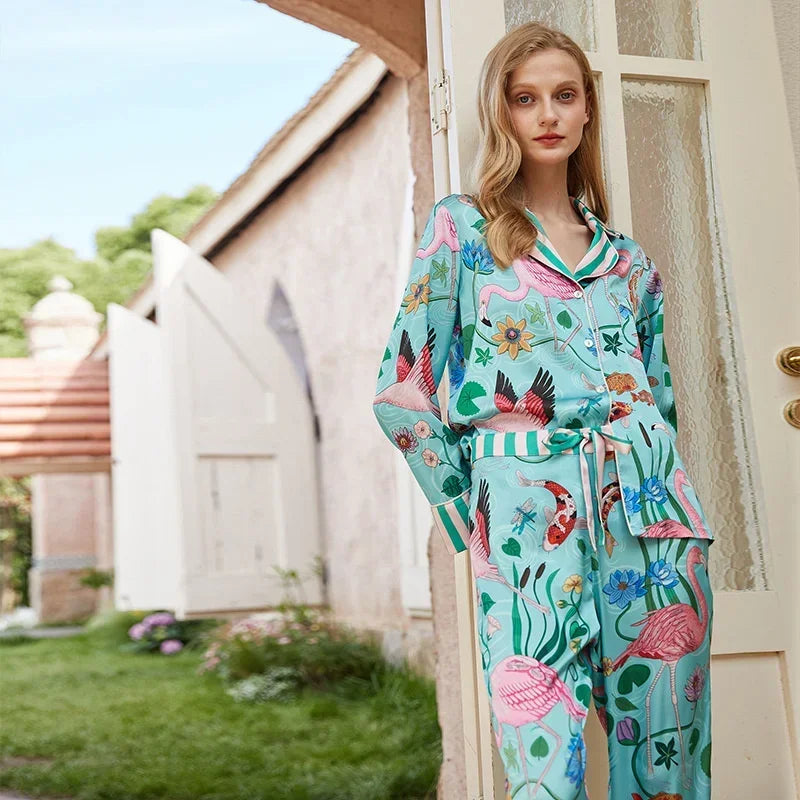 Spring and Summer 2023 New Ice Silk Pajamas Women's Long-sleeved Silk Lapel Home Suit Fashionable Ins Style