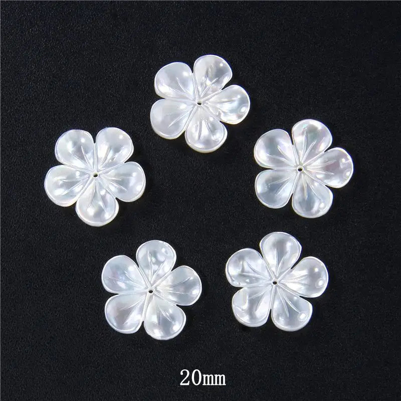 New In Natural Pearl Flower Shape Beads Mother of Pearl Charm Beads Natural Shell Bead for DIY Bracelet Necklaces Earrings Ring