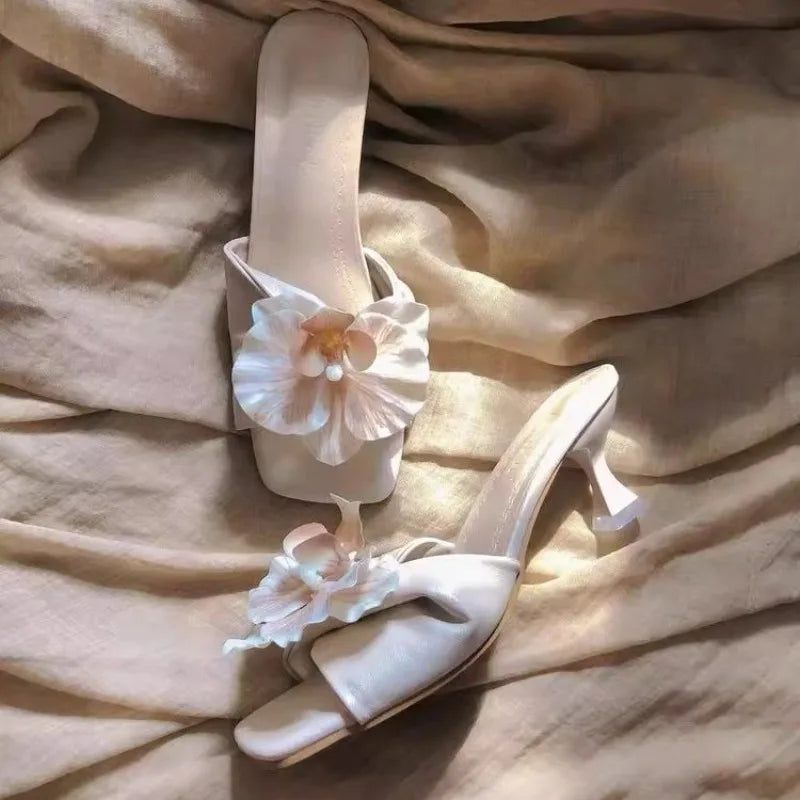 Brand Women Sandals 2025 Summer New Elegant Flowers Sandals Casual Fashionable Outer Wear High Heels Shoes Women Slides Women