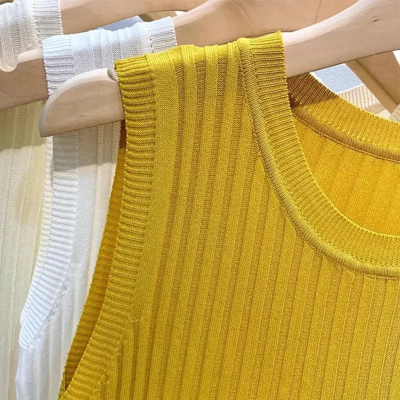 Summer 2026 New Fashion Knitted Vests O-neck Sleeveless Casual Thin Tops Sleeveless Blouse Women Shirt ﻿