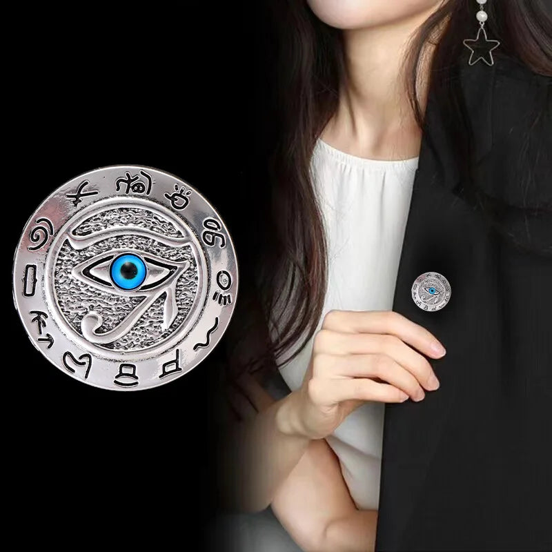 New Egyptian Pharaoh Eye of Horus Brooch Exaggerated punk style personalized blue eyes round card lapel pin costume jewelry gift