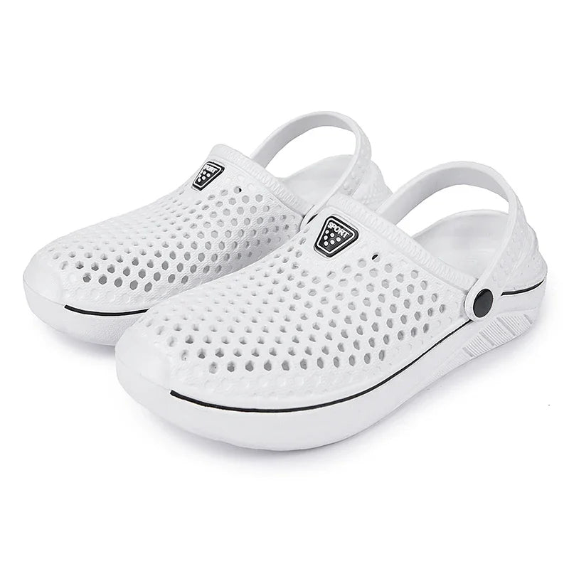 Couple’s EVA Clog Slippers Women Flat Sandals Man Summer Slippers Garden Shoes Outdoor Beach Clogs Home Slide Slip-on Shoes