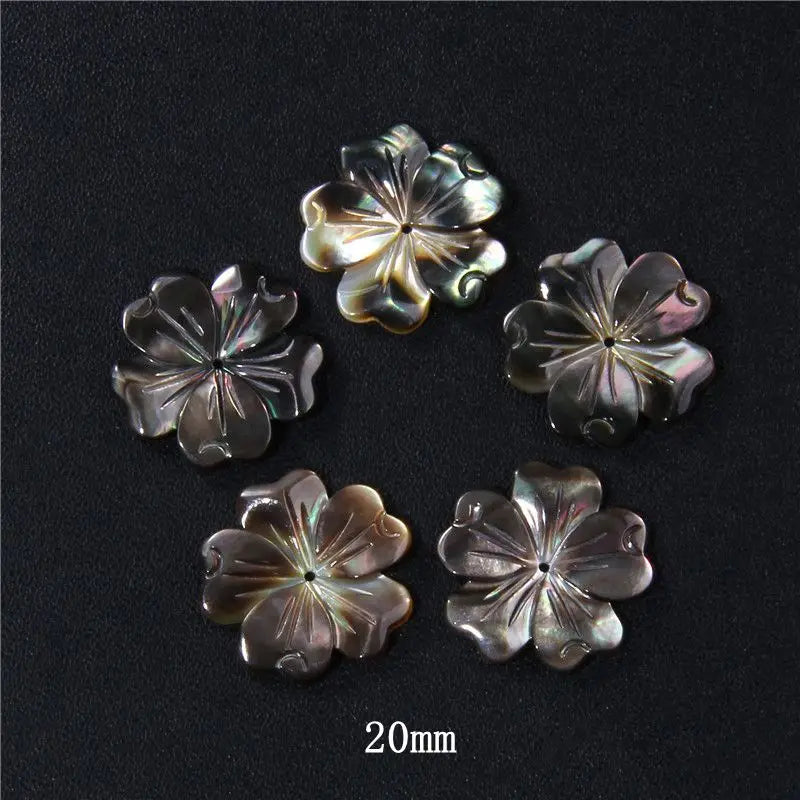 New In Natural Pearl Flower Shape Beads Mother of Pearl Charm Beads Natural Shell Bead for DIY Bracelet Necklaces Earrings Ring