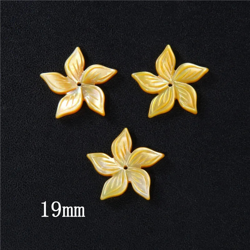 New In Natural Pearl Flower Shape Beads Mother of Pearl Charm Beads Natural Shell Bead for DIY Bracelet Necklaces Earrings Ring