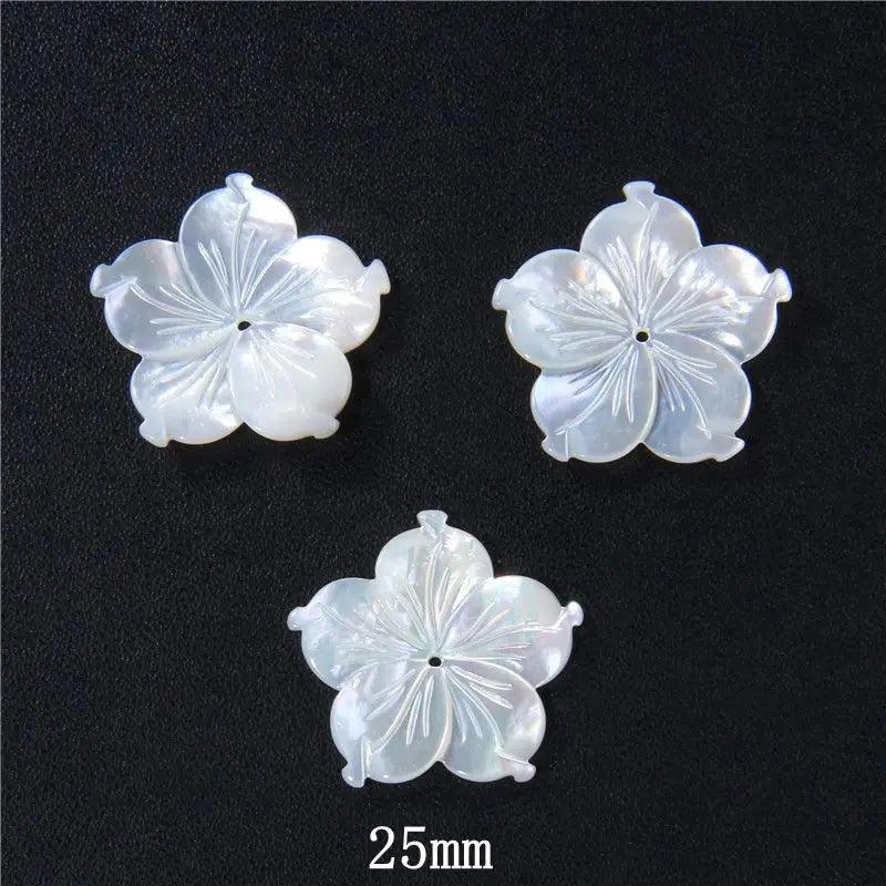 New In Natural Pearl Flower Shape Beads Mother of Pearl Charm Beads Natural Shell Bead for DIY Bracelet Necklaces Earrings Ring