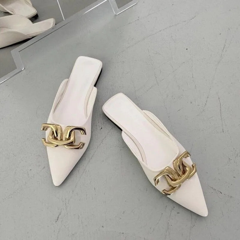 2024 New Summer Women Flat Slippers Fashion Metal Chain Pointed Toe Sandals Casual Shoes Outside Slippers Women Slides Women
