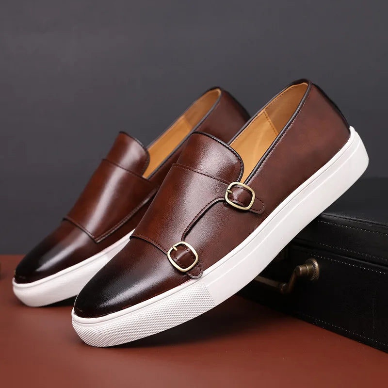 Fashion Men's Casual Shoes Embossed Leather Men Classic Retro British Style Tassels Loafers Mens Slip-on Outdoor Driving Flats